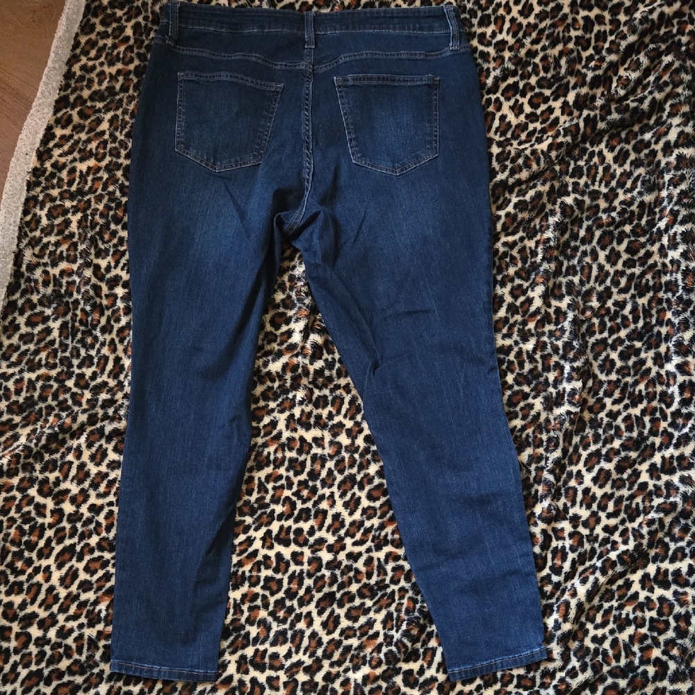 Ava & Viv Dark Indigo Skinny Jeans - Picture 3 of 3